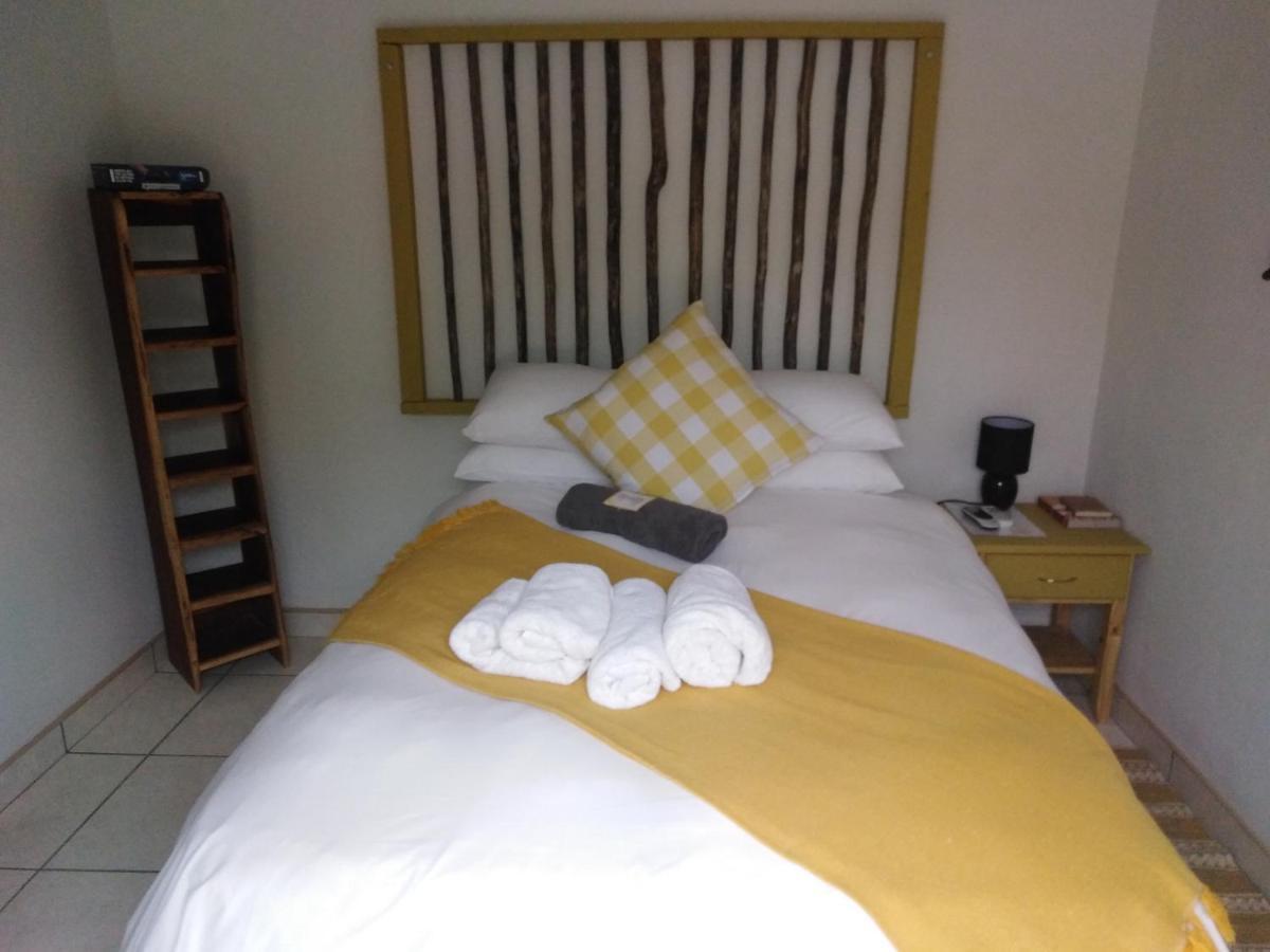 Die Windpomp Guesthouse Gobabis Exterior photo