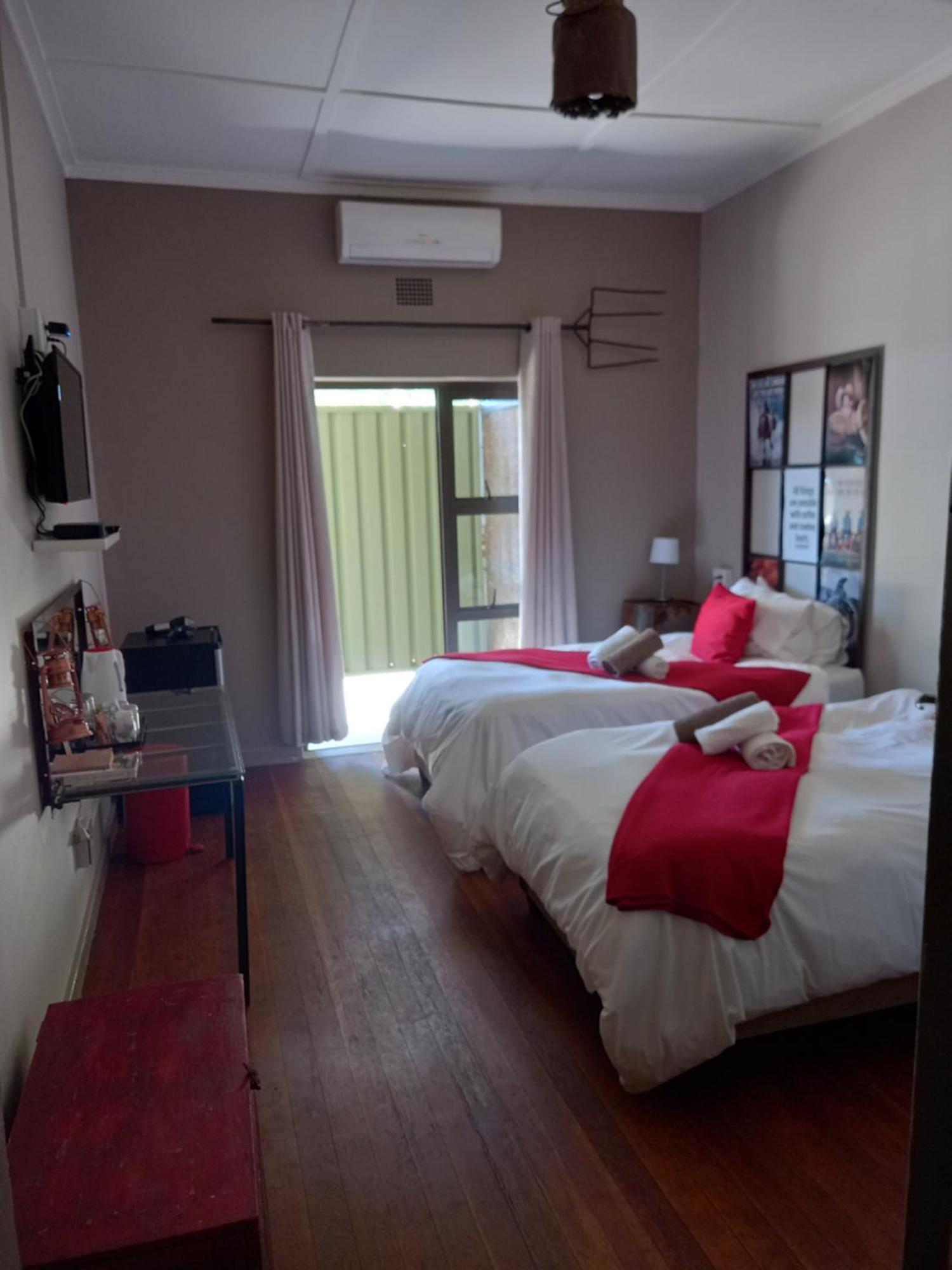 Die Windpomp Guesthouse Gobabis Exterior photo